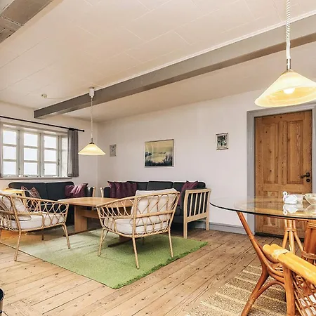 8 Person In Feriehus *