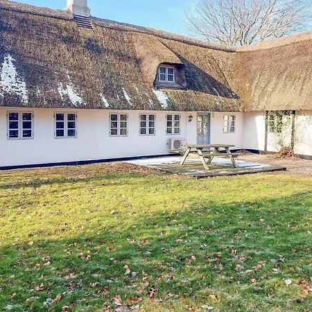 Tatil Evi 8 Person In *